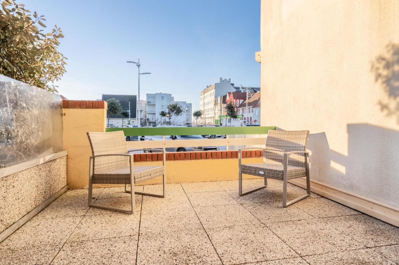 Agreable Appartement Et Terrasse A 2 Pas De La Mer Wimereux Exterior photo